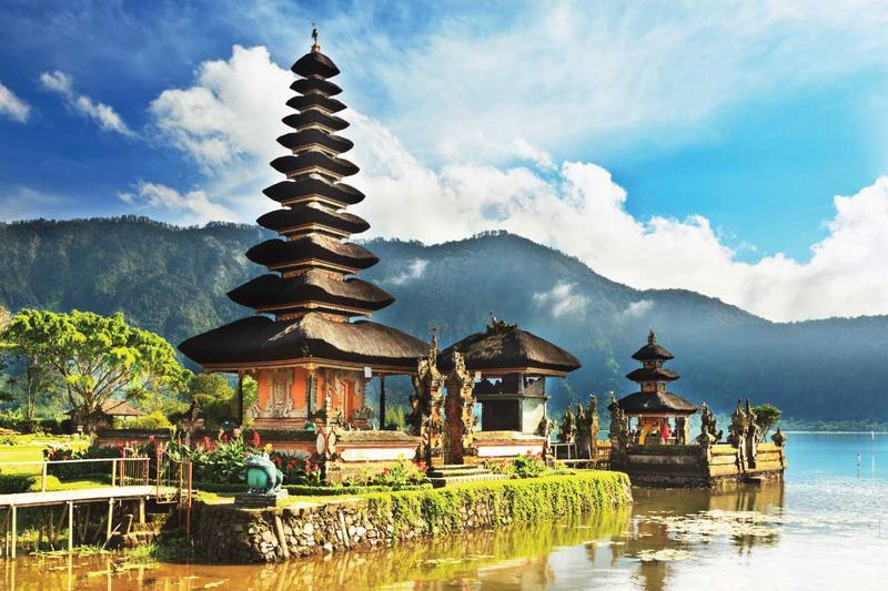 Czas lotu różne linie lotnicze