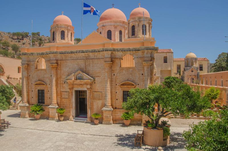 Kiedy warto odwiedzić Kretę? Przewodnik po pogodzie na wyspie