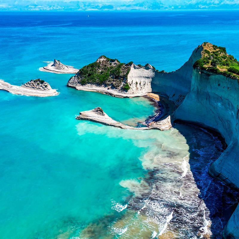 Jak samodzielnie zaplanować niezapomniane wakacje na Korfu?