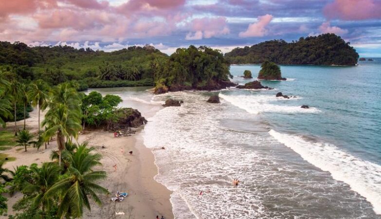 Zobacz, co spakować na niezapomnianą podróż do Kostaryki!