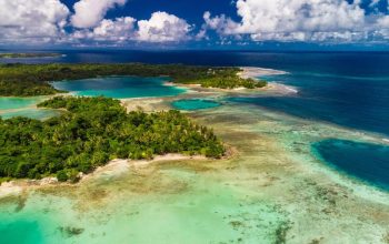 Ile czasu zajmuje lot na Vanuatu? Sprawdź, jak długo leci się na tę egzotyczną wyspę!
