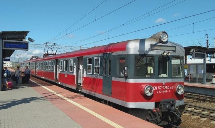 Jak szybko i łatwo sprawdzić cenę biletu PKP Regio?