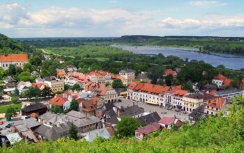 Odkryj niezwykłe atrakcje w Kazimierzu Dolnym: co warto zobaczyć?