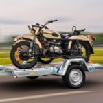 Jak skutecznie wjechać motocyklem na przyczepę – praktyczne porady dla każdego motocyklisty