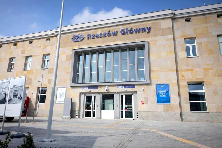 Dojazd z Dworca PKP
