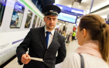 Ile realnie zarabia konduktor w PKP Intercity w 2026 roku?