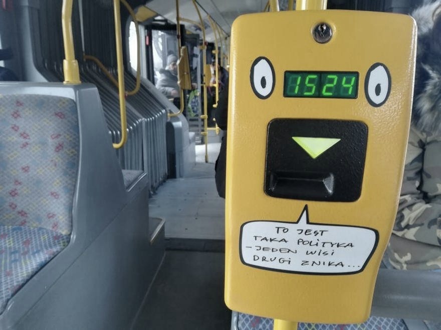 Jak skasować bilet w autobusie i uniknąć mandatu