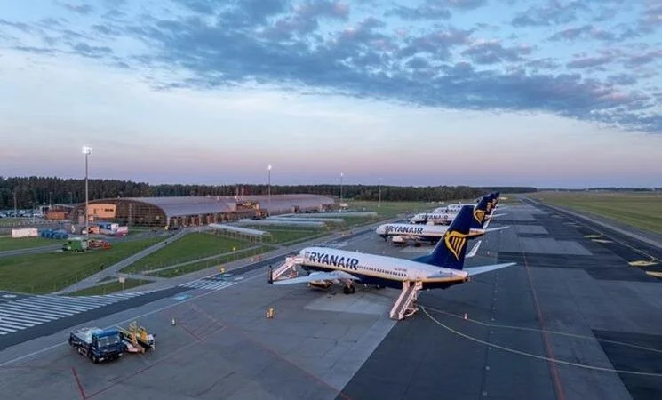 Jak zmienić bilet w Ryanair krok po kroku
