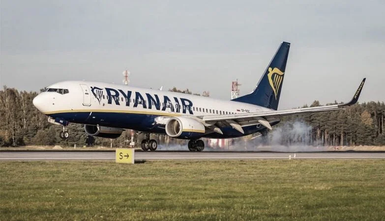 Ryanair bagaż podręczny: ile płynów można zabrać?